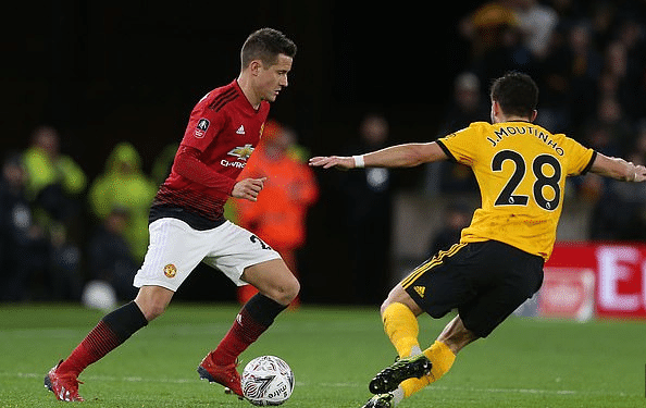 缺席无疑削 缺席无疑削