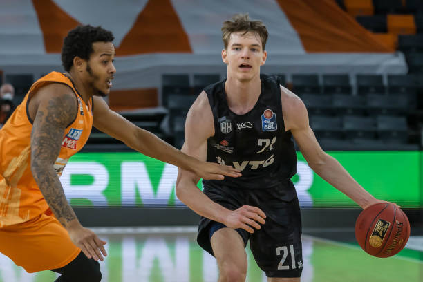 从更宏观的 从更宏观的