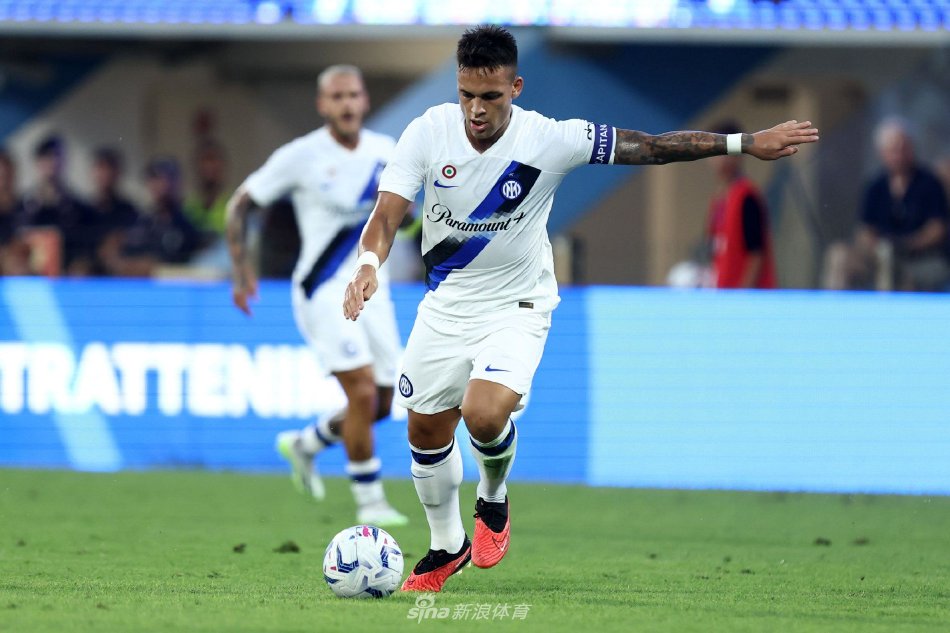 在重建中的 在重建中的